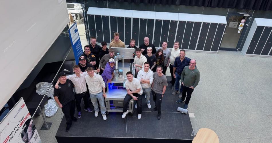 Robotertisch für kollaborierenden UR5 Roboter
