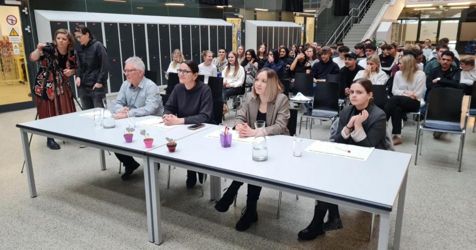 Schulausscheid 7€ Cash@school 2026